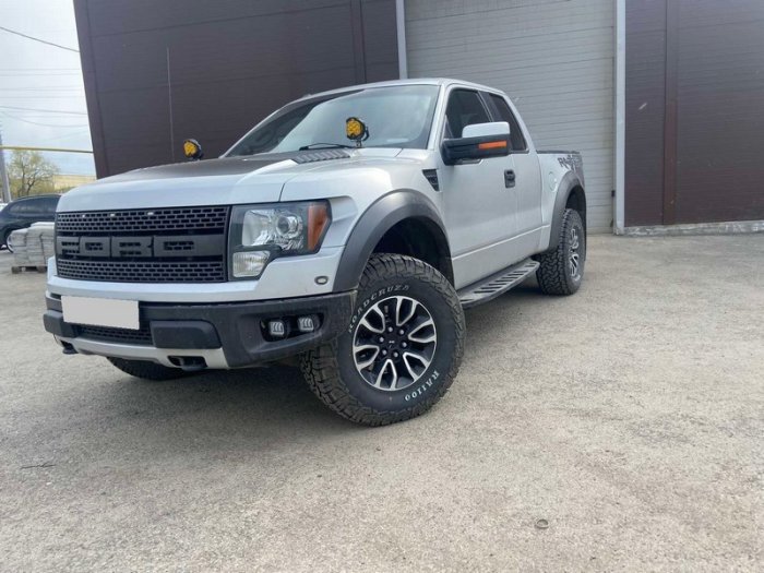 Установка ГБО на Ford F-150 2012 г., ГБО 4 поколения, пропан LANDI RENZO (Италия), двигатель 6,2 л. 8 цилиндров